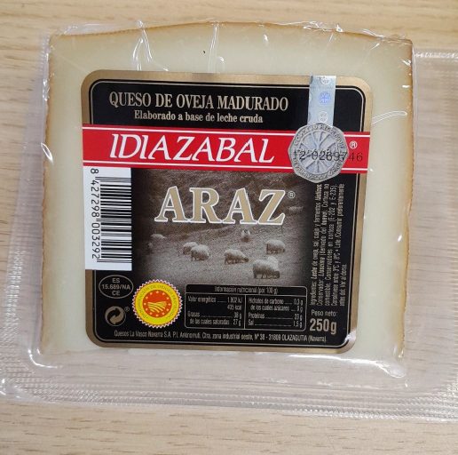 Idiazabal Rohschafsmilchkäse geräuchert 250g &ndash; Käse aus Spanien bei Andupez